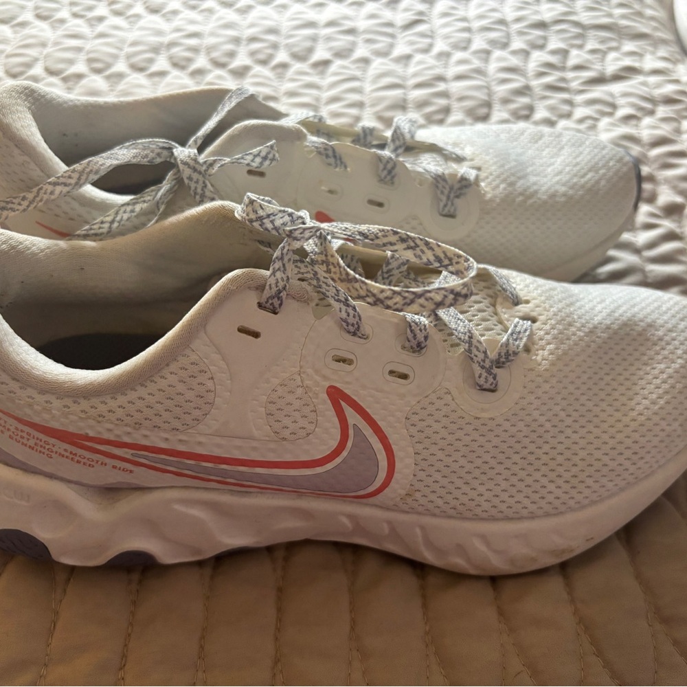 Nike Renew White and Lavender Running Shoes